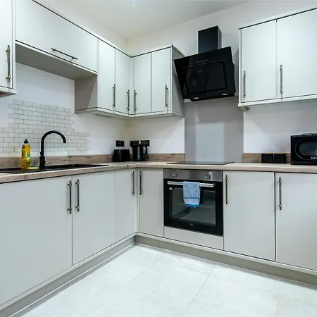 Apartment 1 Bed Flat - In The Heart Of Centre Bradford (West Yorkshire)